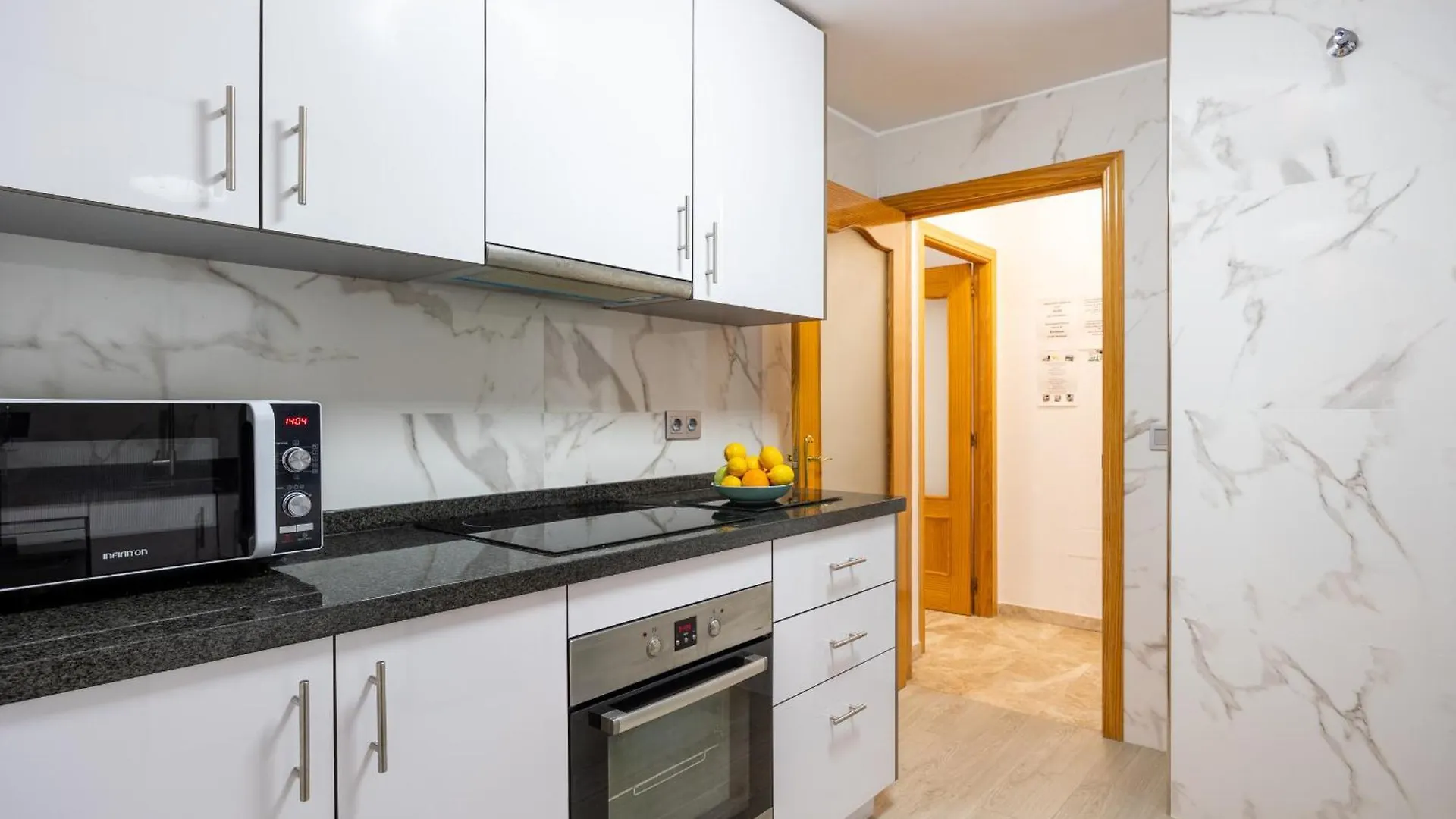 Apartamento Ninfa - Wifi, Piscina, A/C, Lavadora, Silla De Ruedas Bienvenidas フエンヒロラ アパート
